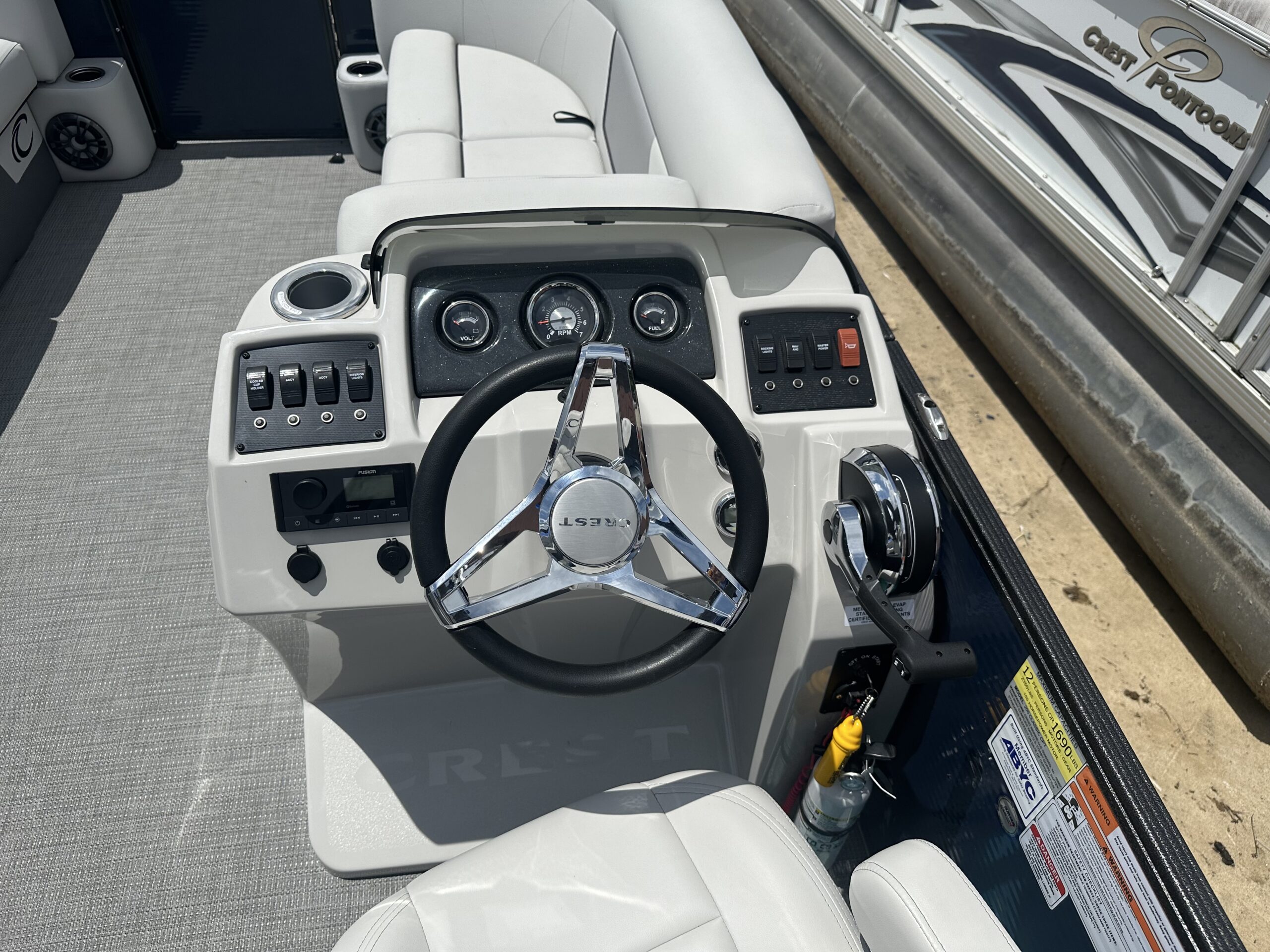 2022 Crest Classic LX 200 SLC Tri Toon  Mercury 150hp