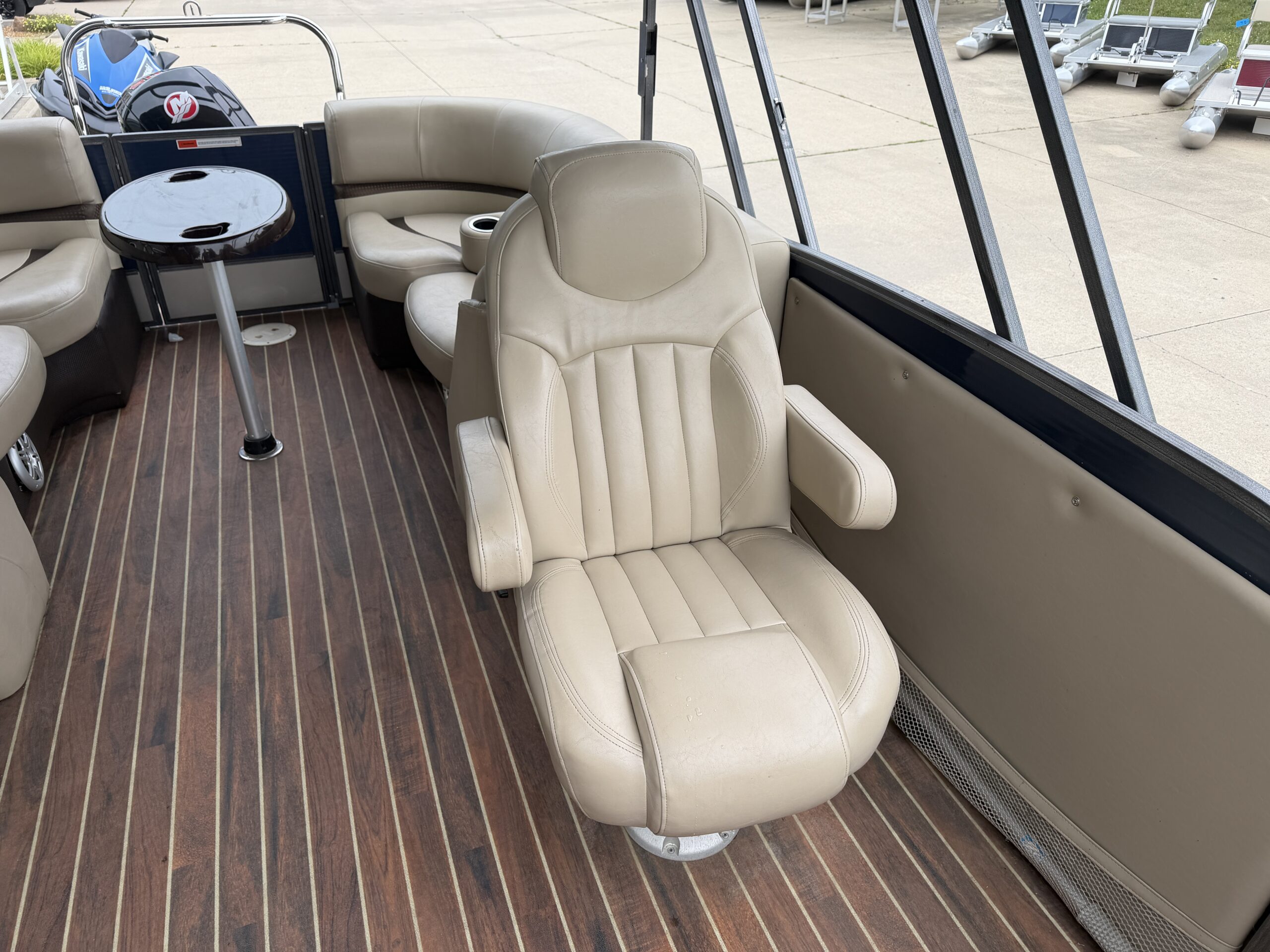 2015 Crest Classic 230 SLC Mercury 115hp Pro XS  Easy Cover & Sea Legs