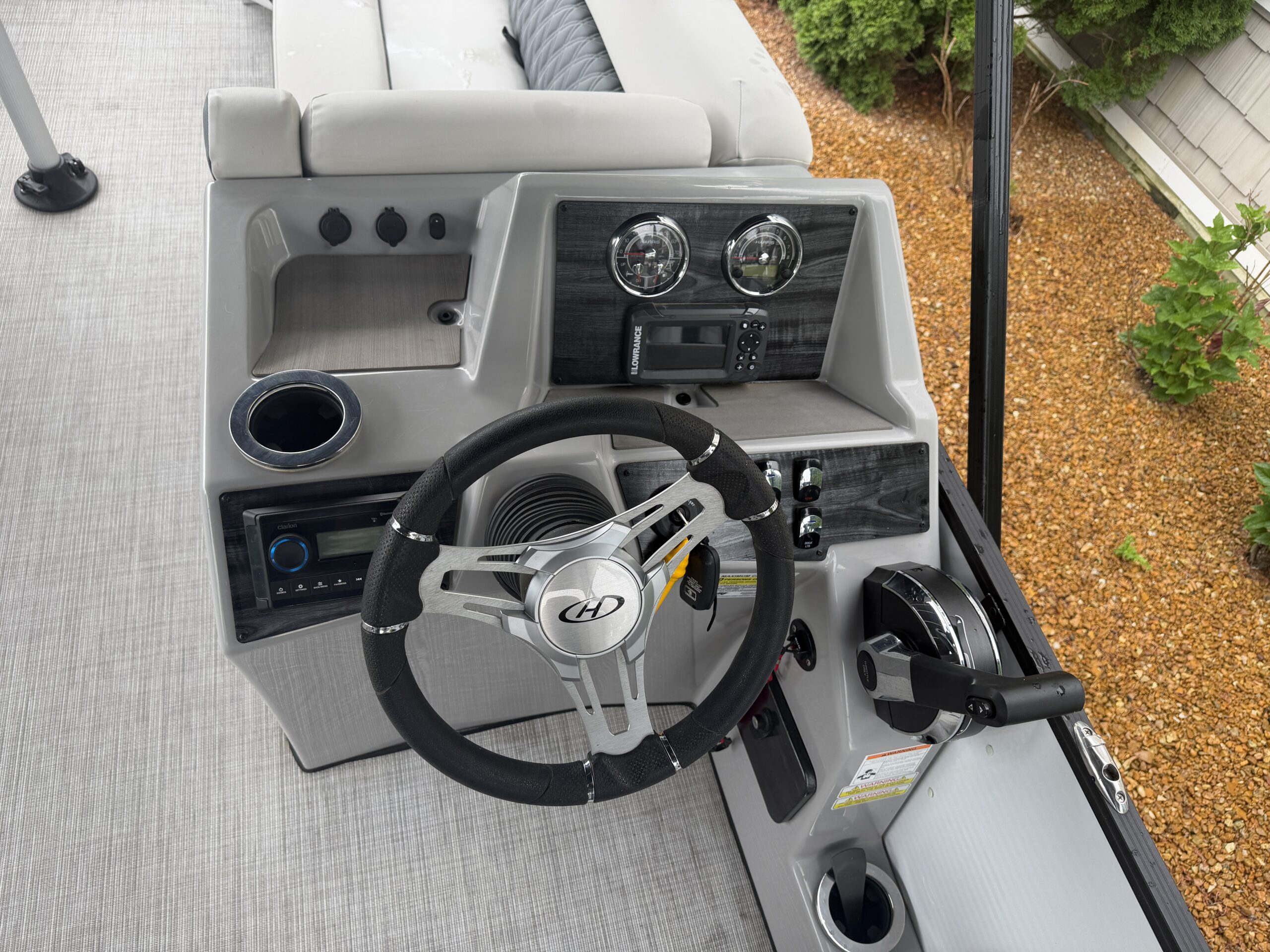2023 Harris Sunliner 230 SL  Mercury 115hp CT  Easy Cover