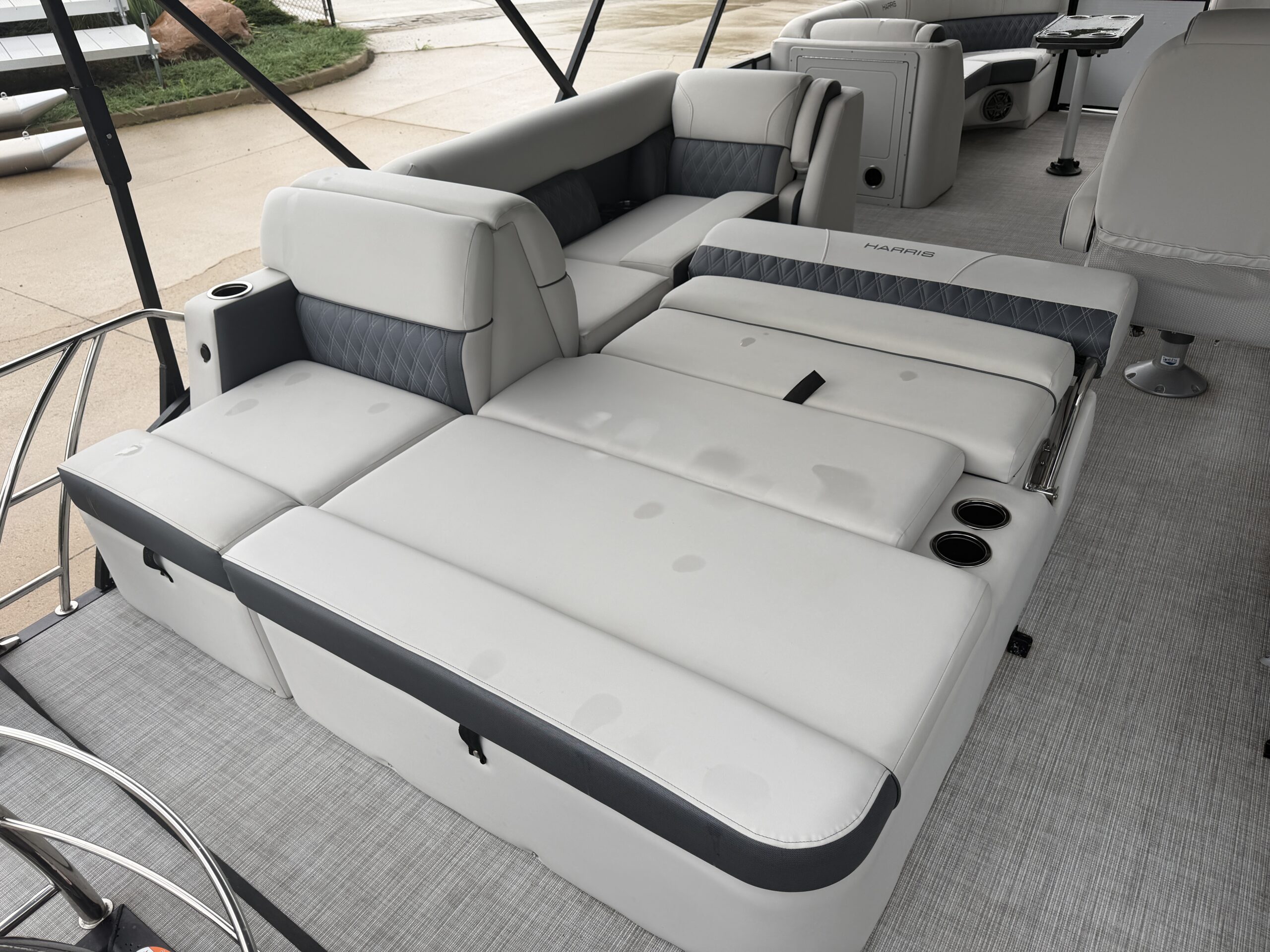 2023 Harris Sunliner 230 SL  Mercury 115hp CT  Easy Cover