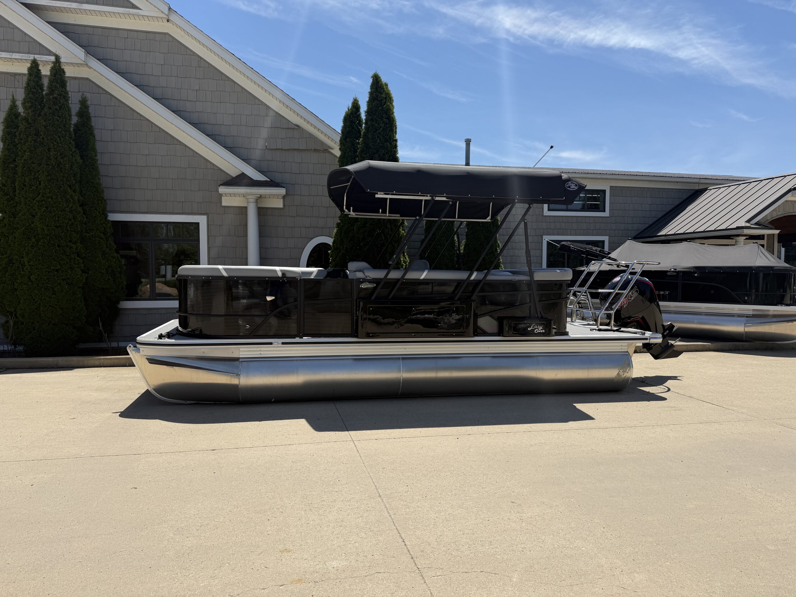 2025 Crest Classic 200 L Group  Mercury 115hp Pro XS  Easy Cover