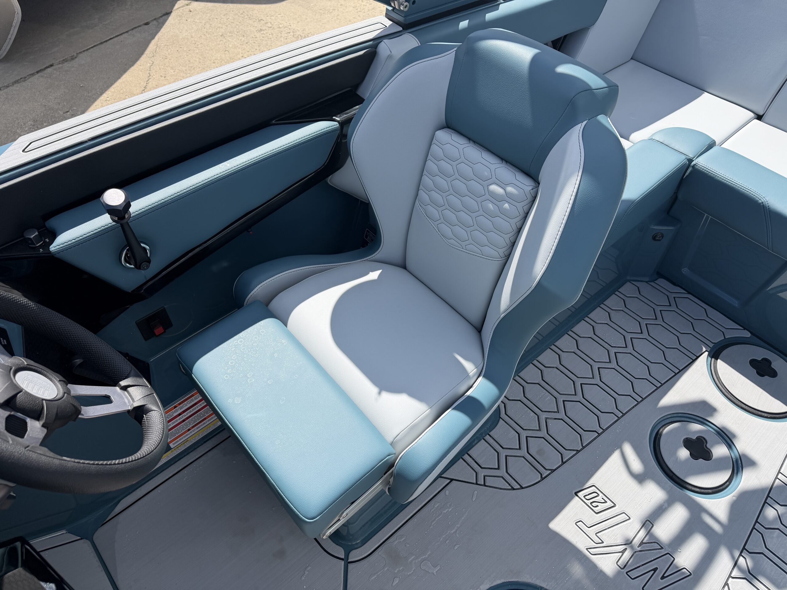 2027 Mastercraft NXT20