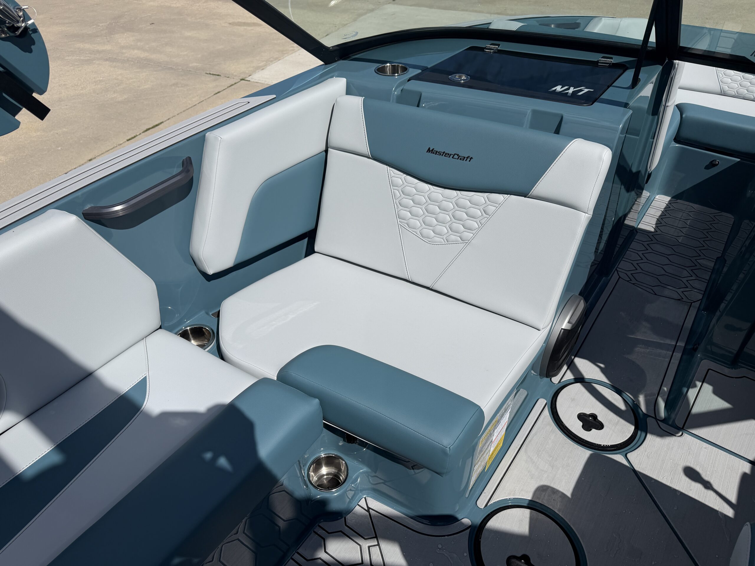 2027 Mastercraft NXT20