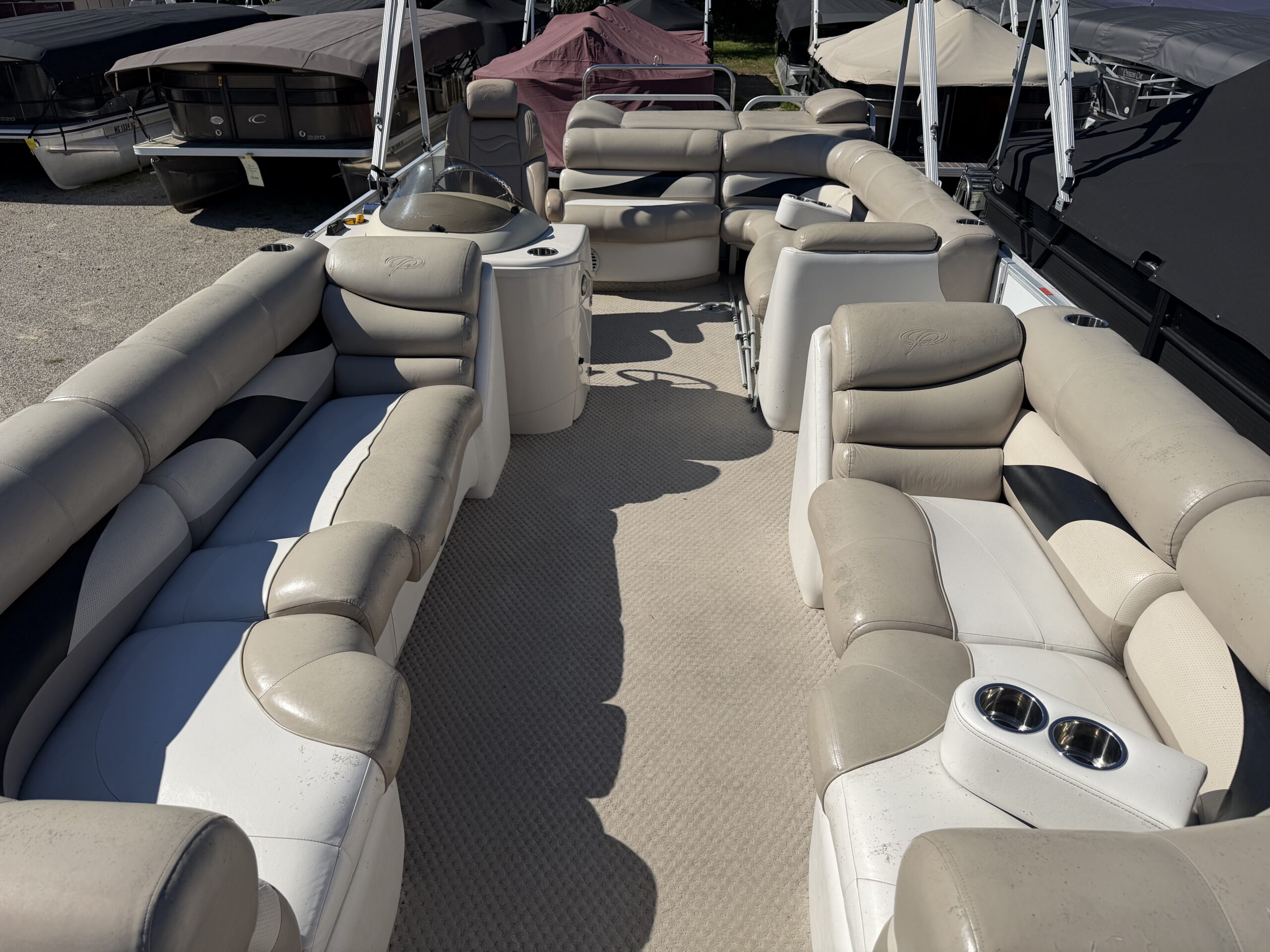 2008 Crest II 22 foot with Mercury 40hp