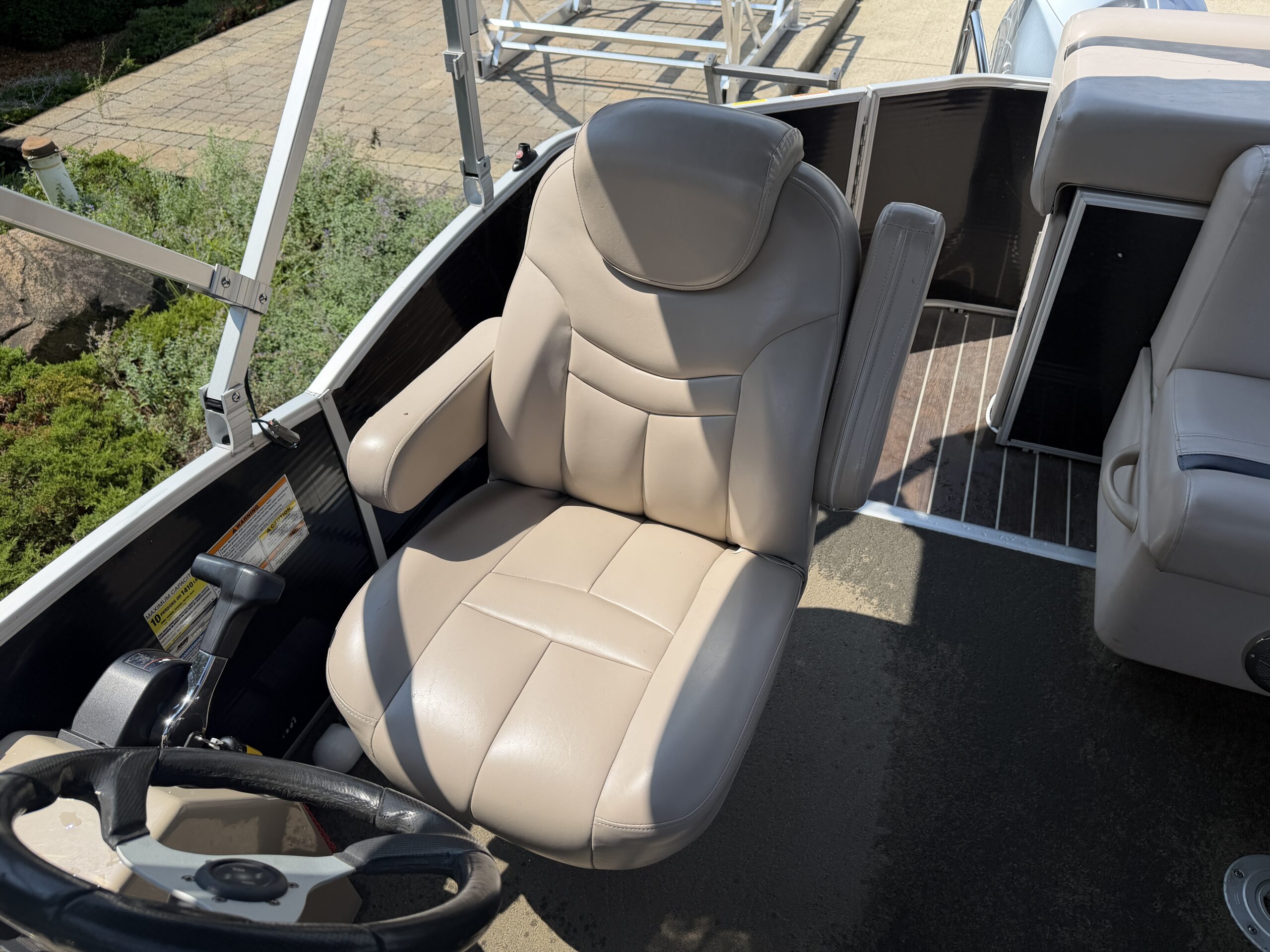 2013 Godfrey Sweetwater 2086 Honda 115hp