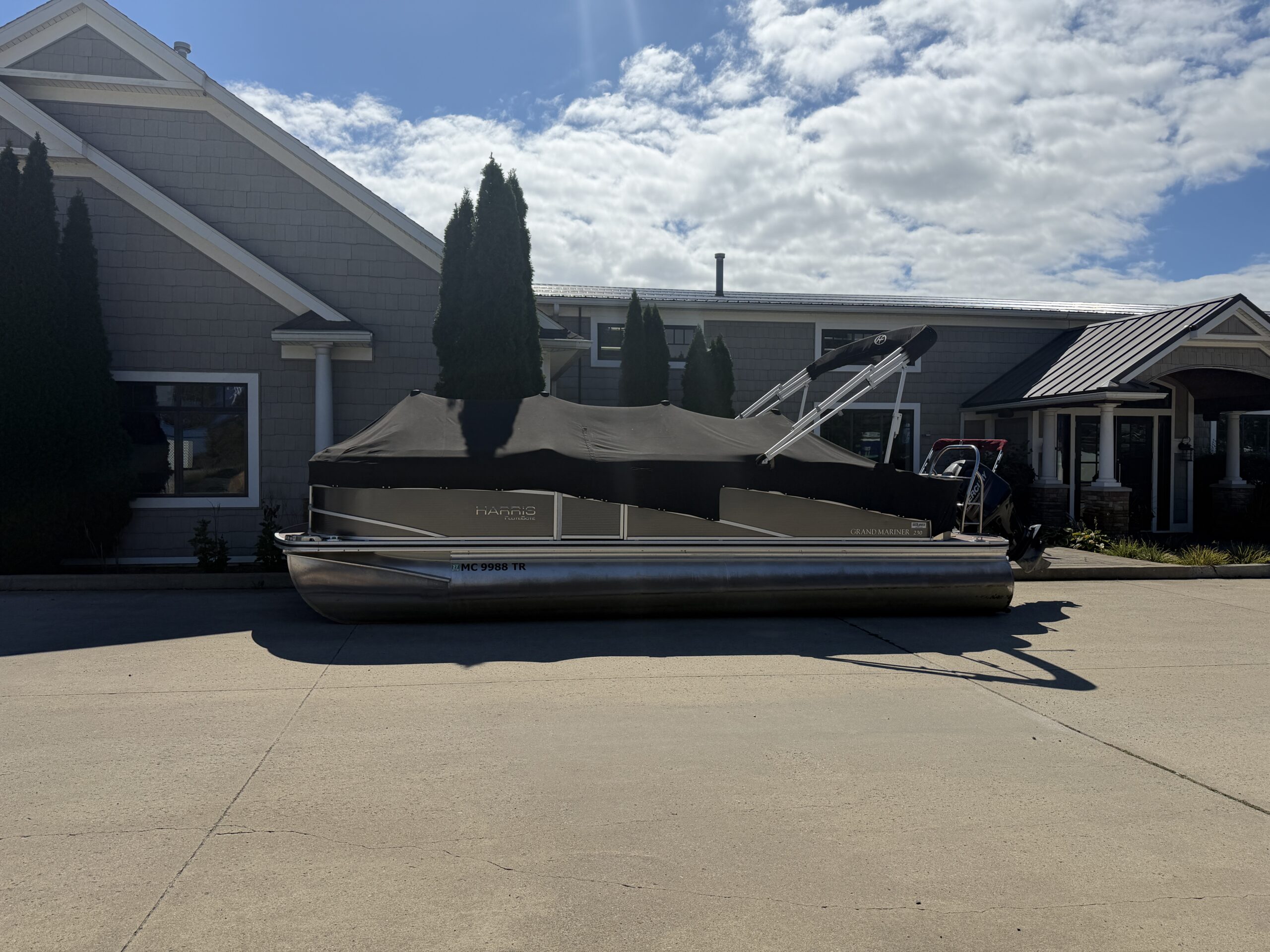 2014 Harris Grand Mariner 230 Mercury 115hp