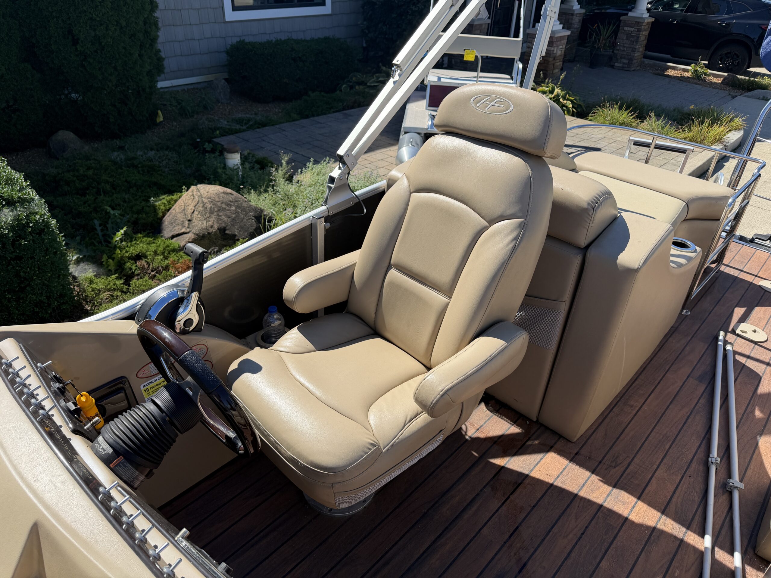 2014 Harris Grand Mariner 230 Mercury 115hp