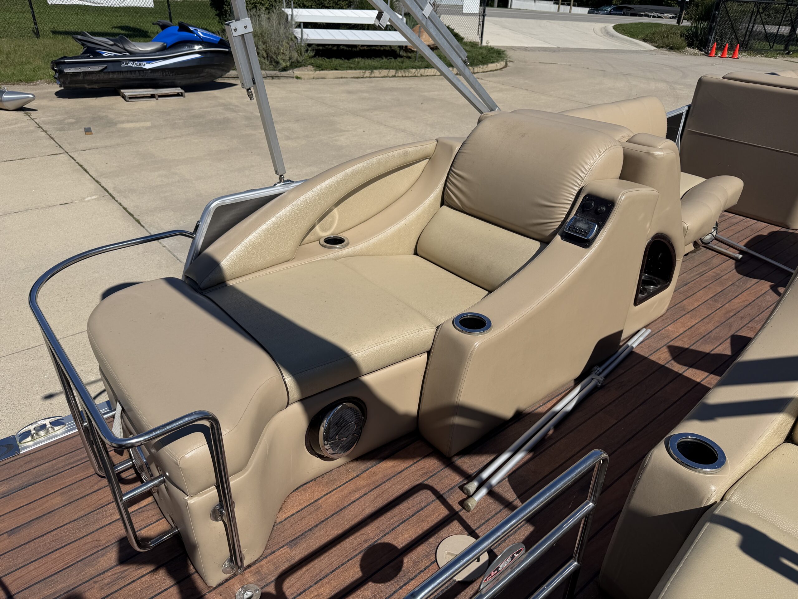 2014 Harris Grand Mariner 230 Mercury 115hp