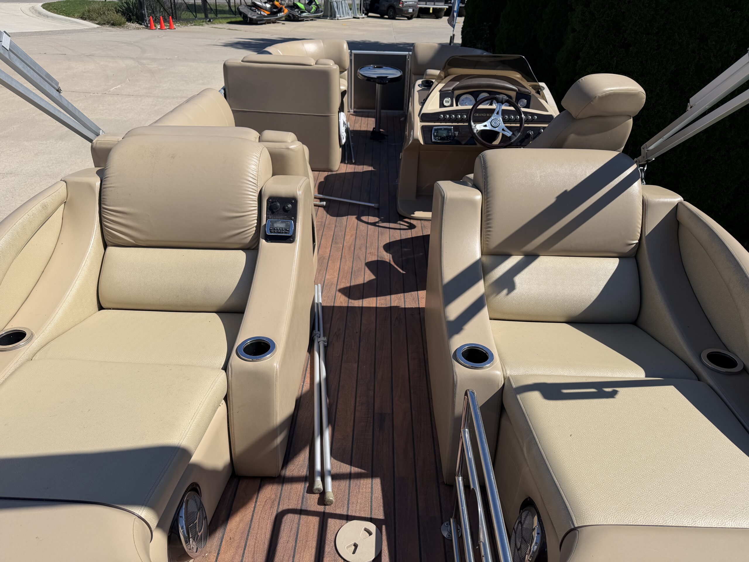 2014 Harris Grand Mariner 230 Mercury 115hp