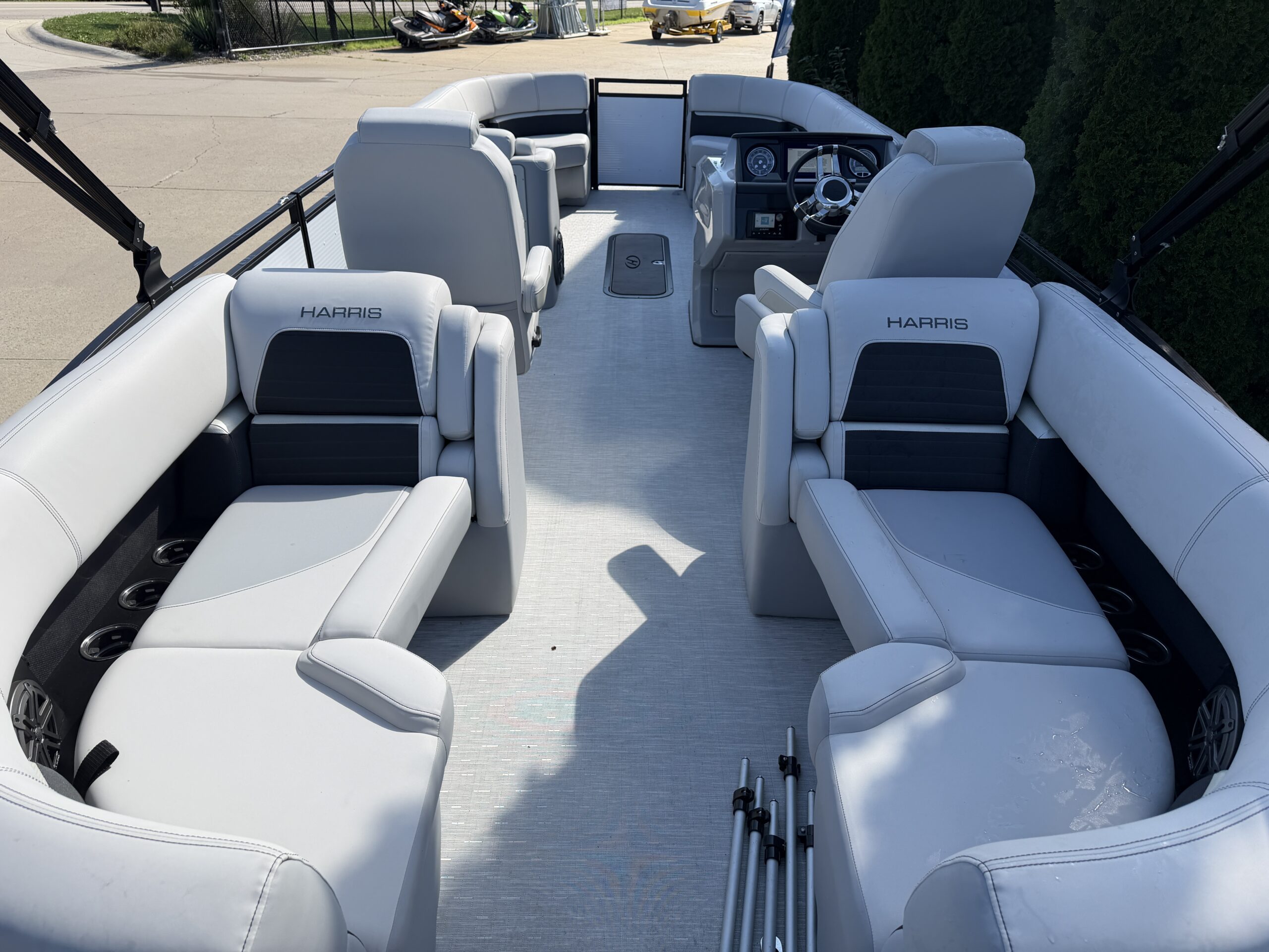 2023 Harris Solstice 250 CWDH Tri Toon  Mercury 250hp