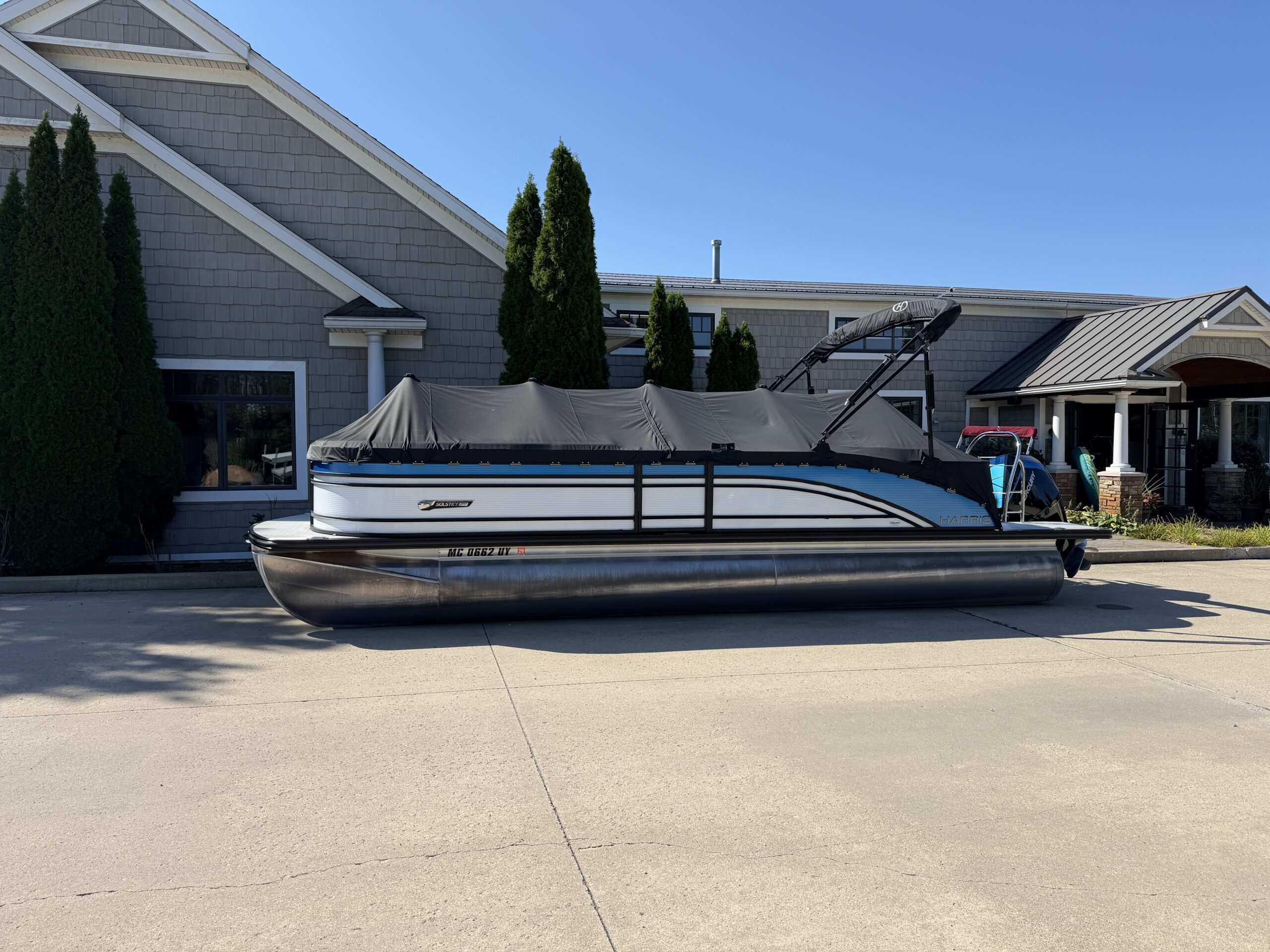 2023 Harris Solstice 250 CWDH Tri Toon  Mercury 250hp