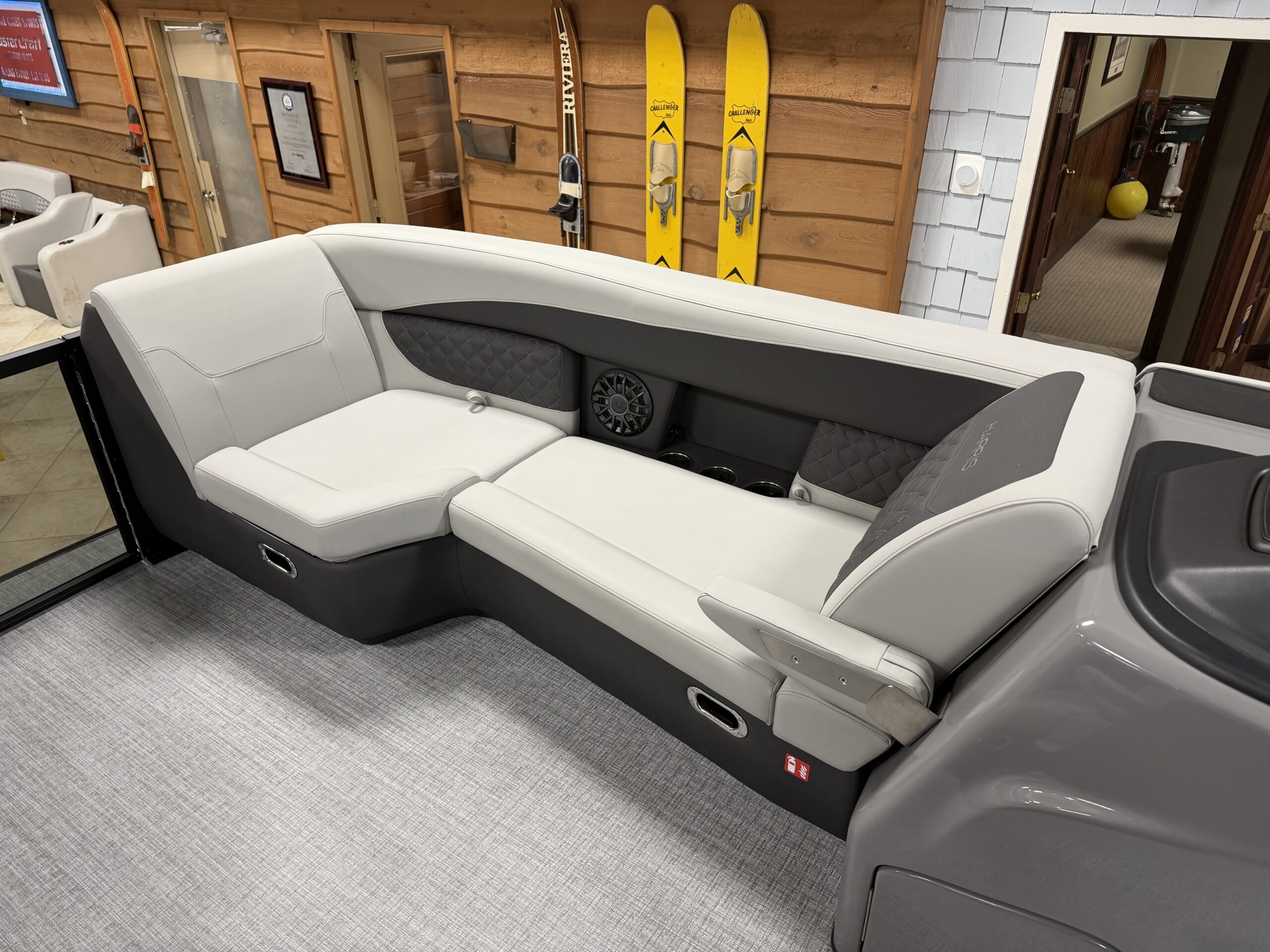 2026 Harris Sunliner 230 CW  Mercury 115hp